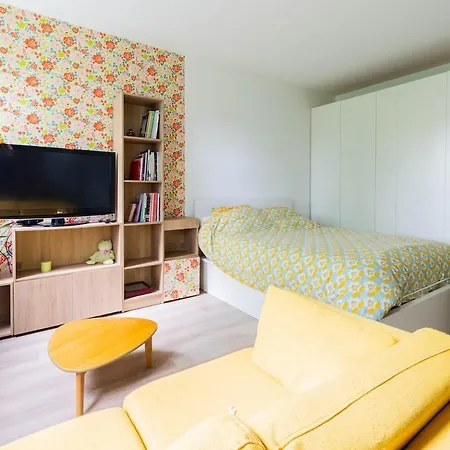 Apartamento Cozy To Train Station